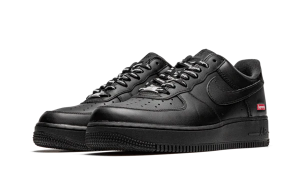 Nike Air Force 1 Low Supreme Black