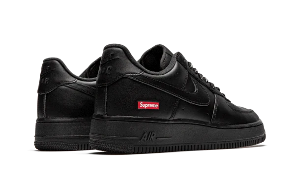 Nike Air Force 1 Low Supreme Black