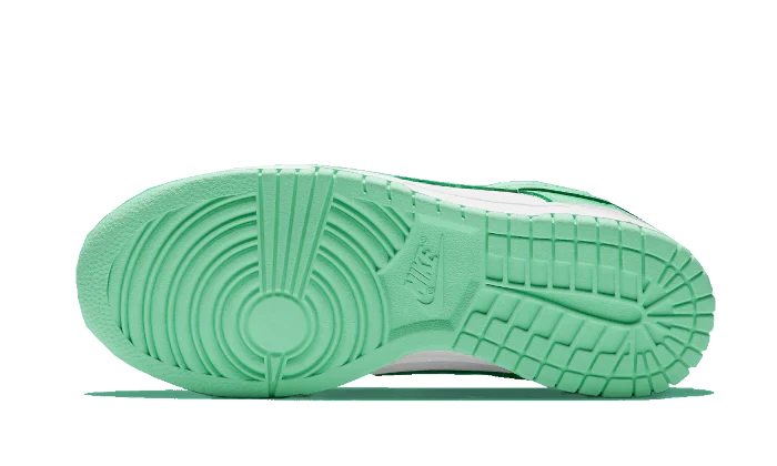 Nike Dunk Low Green Glow (W)