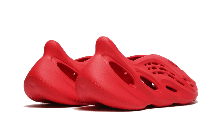 Adidas Yeezy Foam RNNR Vermillion