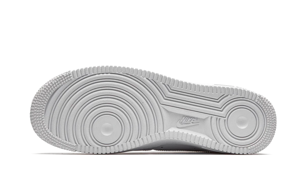 Nike Air Force 1 Low Supreme White