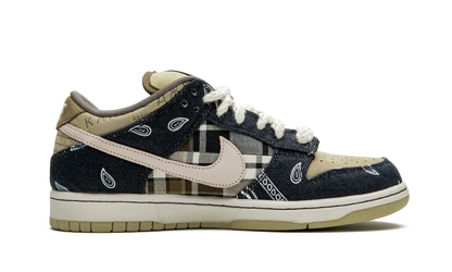 Nike SB Dunk Low Travis Scott
