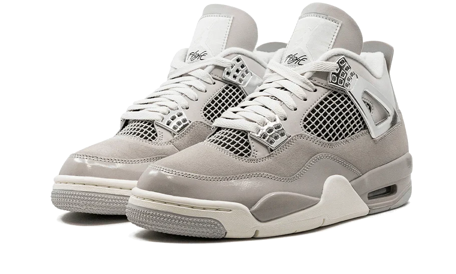 Air Jordan 4 Retro Frozen Moments (W)