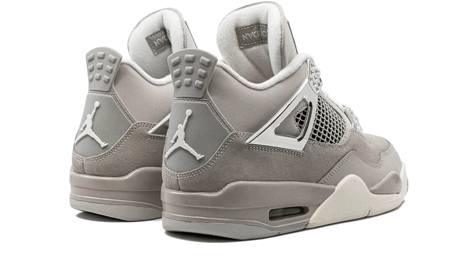 Air Jordan 4 Retro Frozen Moments (W)