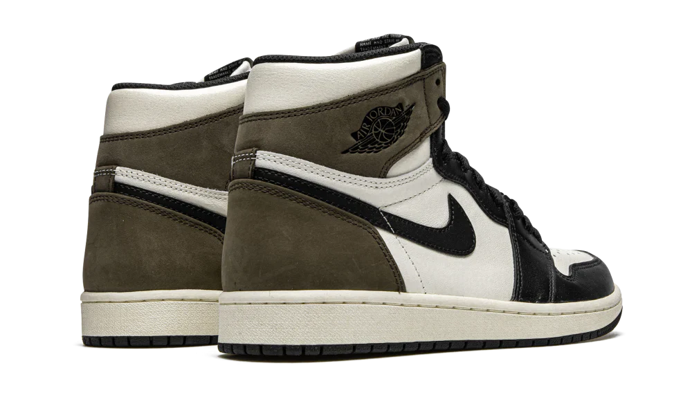 Air Jordan 1 Retro High Dark Mocha
