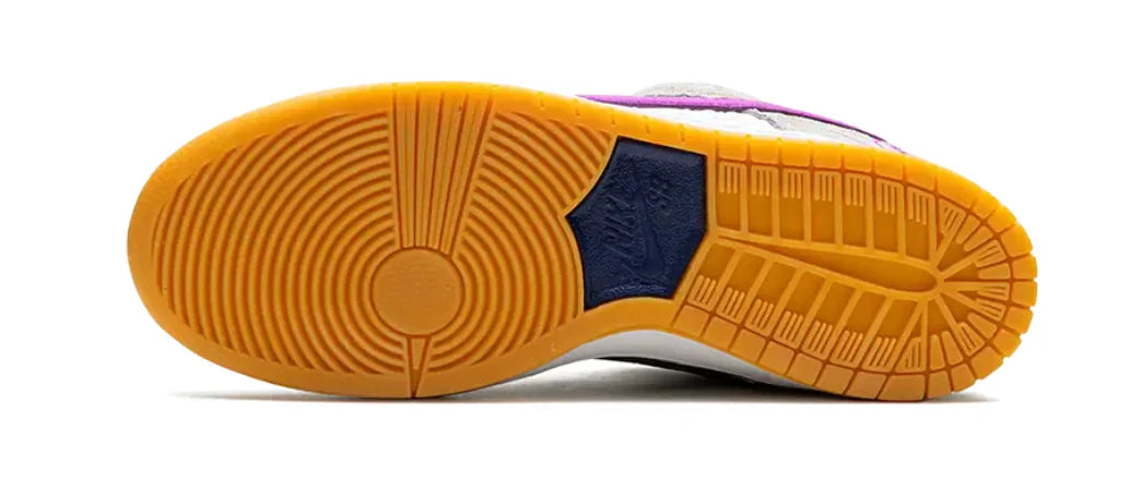 Nike SB Dunk Low Rayssa Leal